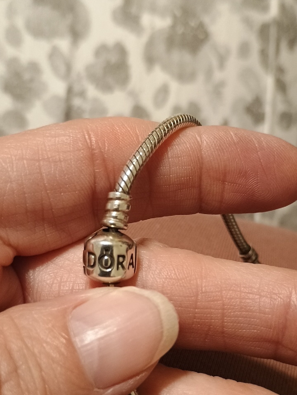 Pandora Authentic Snake Bracelet S/S - Picture 9 of 9